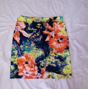 Betsy Johnson tropical floral pencil skirt